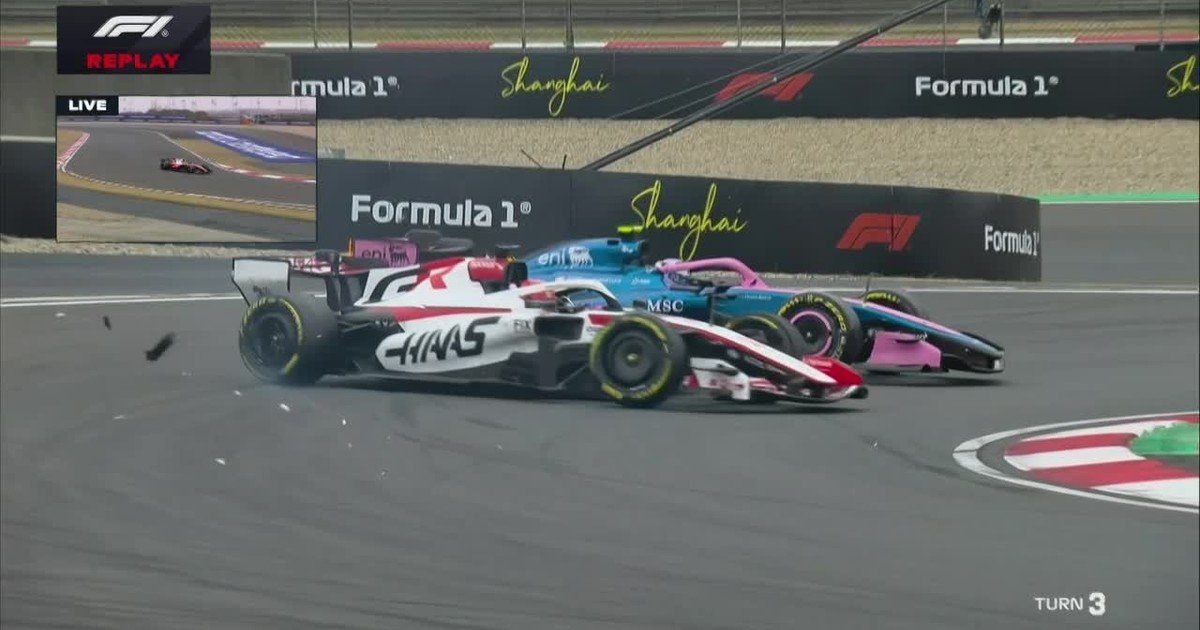 La FIA acusó al francés Ocon de ser "completamente responsable" en el choque contra Colapinto