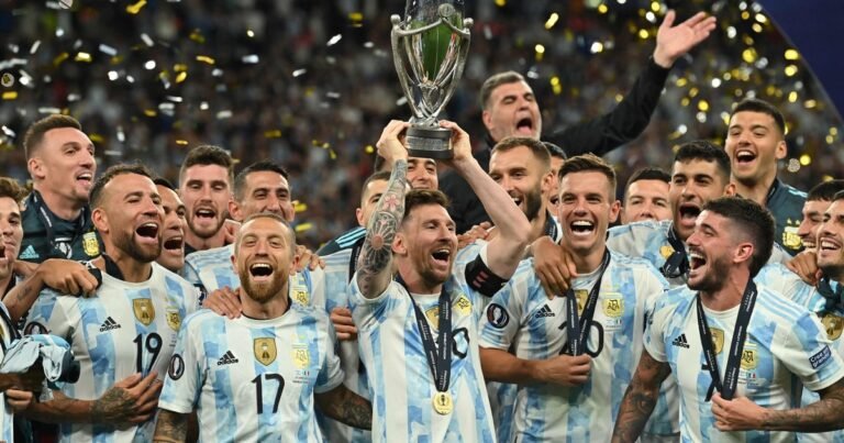 La Finalissima entre Argentina y España busca sede: ¿de Qatar a Estados Unidos como previa del Mundial 2026 o Europa como en 2022?