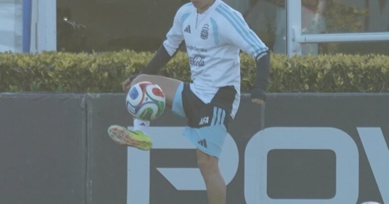 Gianluca Prestianni, entre el ruido tras el escándalo con Vinicius y la contención de Scaloni con el sueño de jugar el Mundial 2026