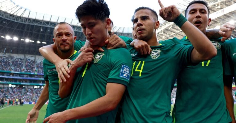 Bolivia e Irak chocan en una de las finales del repechaje internacional: el sueño compartido de volver a jugar un Mundial