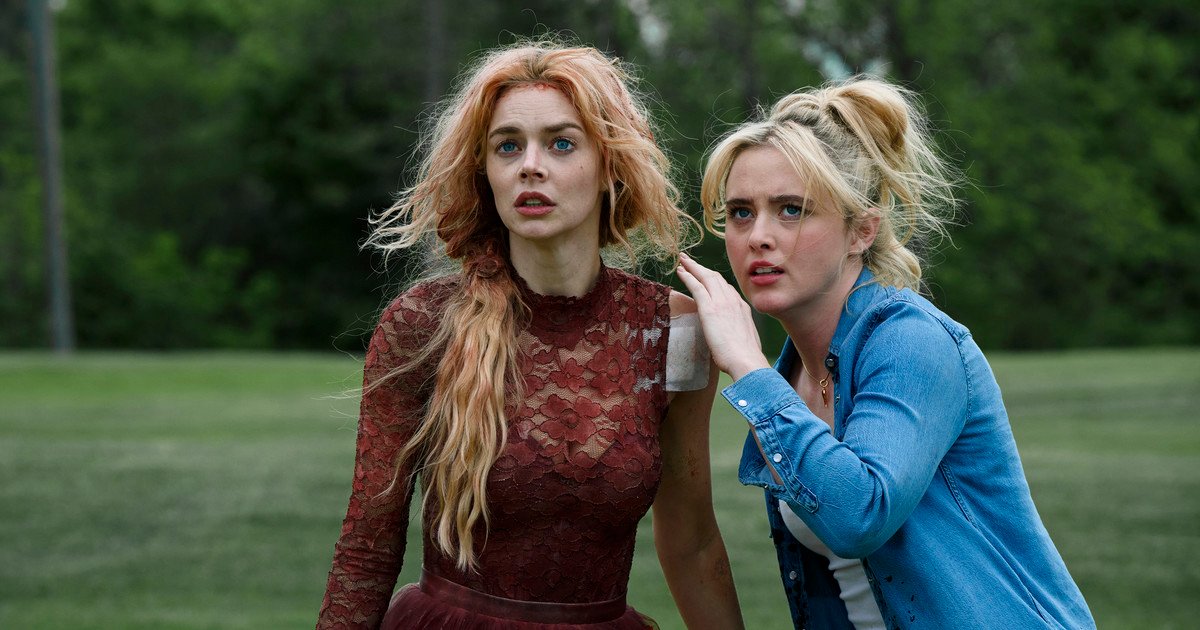 En Boda sangrienta 2, Grace no tiene descanso: roja y radiante va la novia (bah, la viuda)