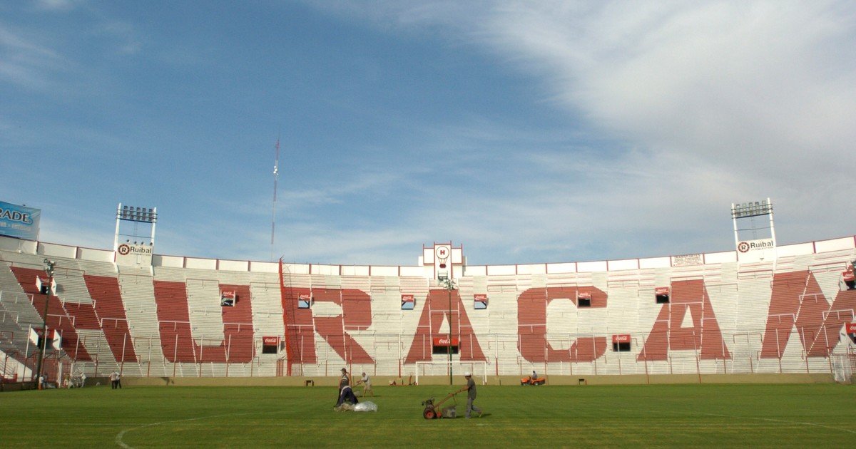 Dónde se juega Huracán-River: la Ciudad ratifica que será a puertas cerradas y el Globo amenaza con judicializar el conflicto