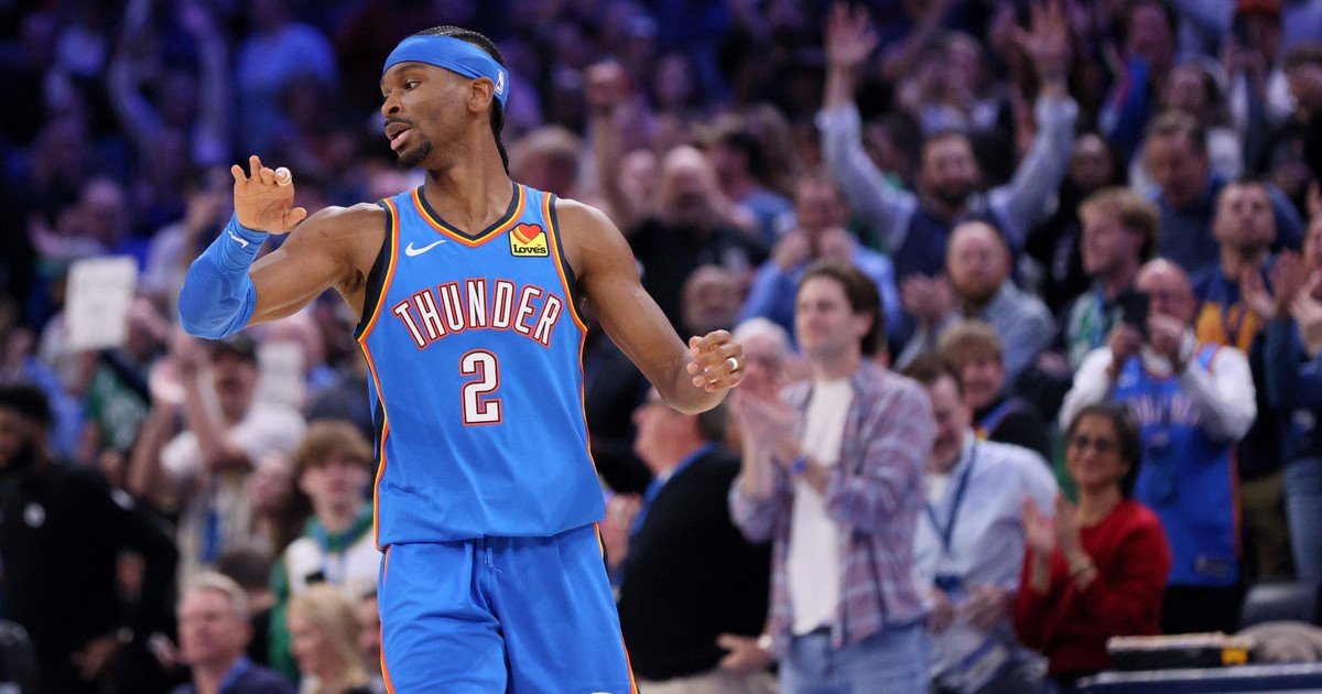 Shai Gilgeous-Alexander tuvo su noche soñada en la NBA al romper un récord que ostentaba el legendario Wilt Chamberlain