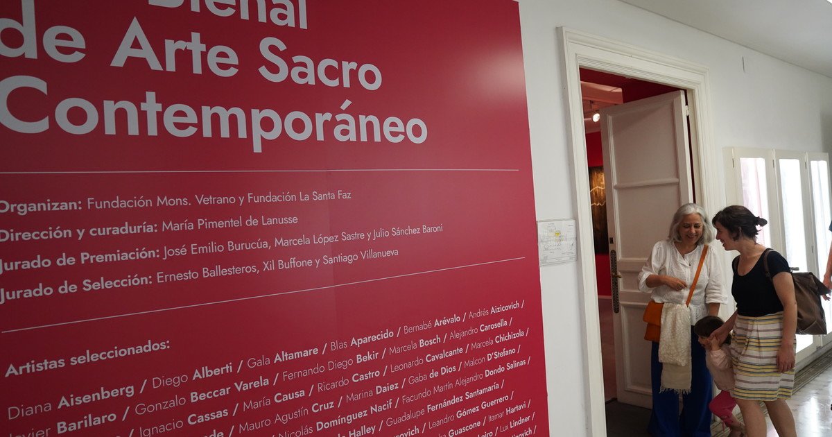 La Bienal de Arte Sacro celebra 40 años en el Museo de Arte Decorativo con obras de 10 países