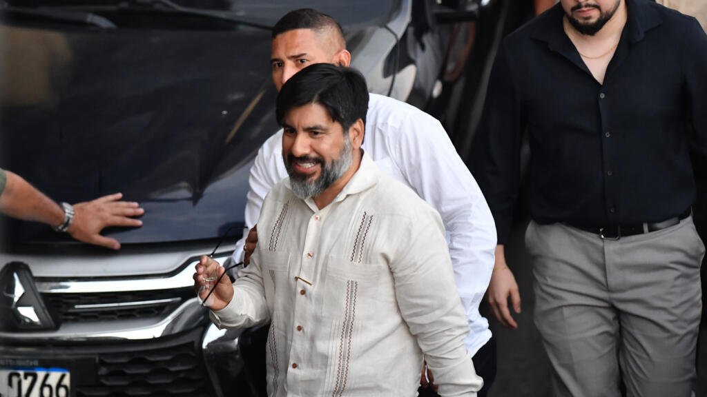 Honduras remueve al fiscal general en medio de tensiones tras cambio de poder