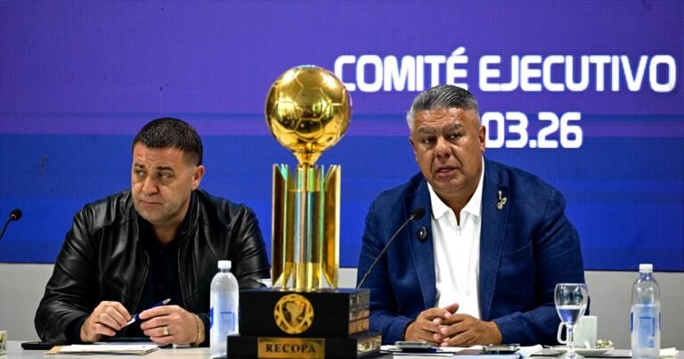 Al final, ni hay fútbol ni hay indagatoria a Tapia: la polémica agita las canchas y las redes sociales