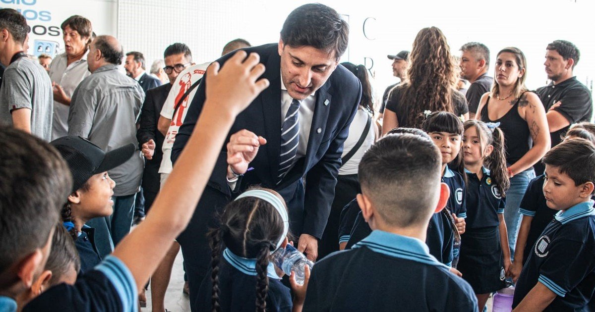 Racing inauguró su nueva escuela en Avellaneda en el inicio del ciclo lectivo 2026