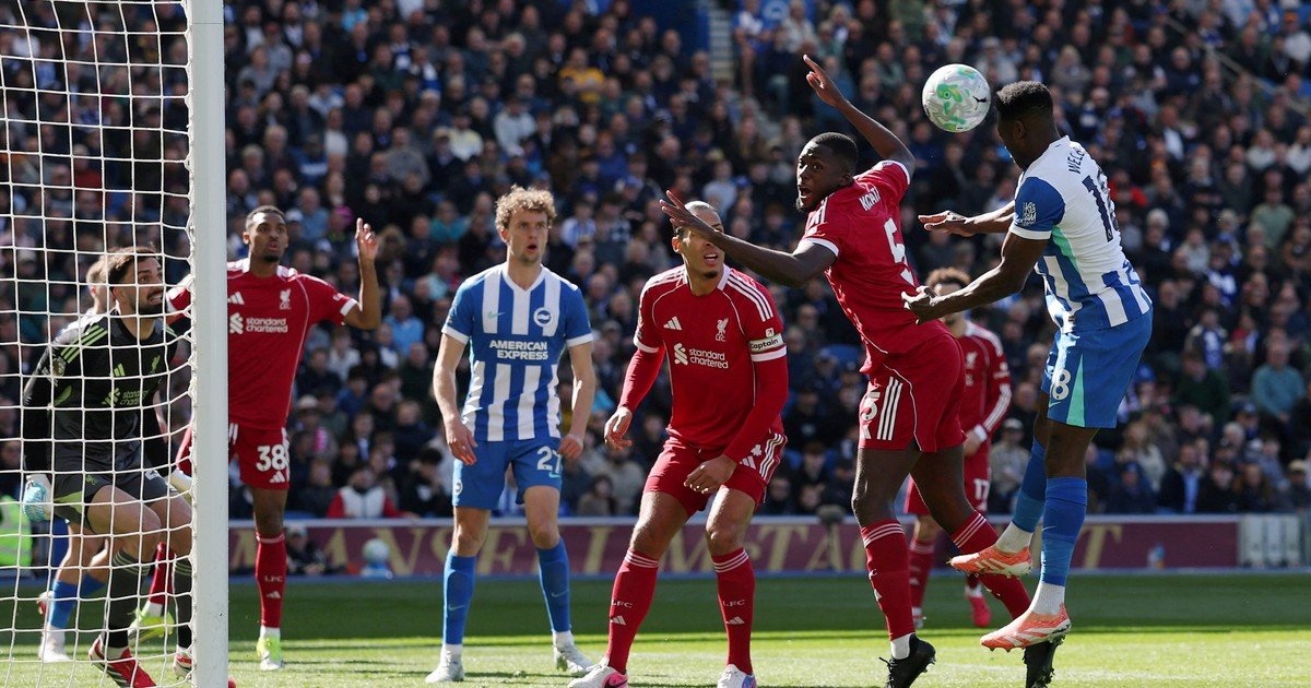 Premier League: Liverpool de Alexis Mac Allister tropezó ante Brighton y se aleja de los puestos de Champions