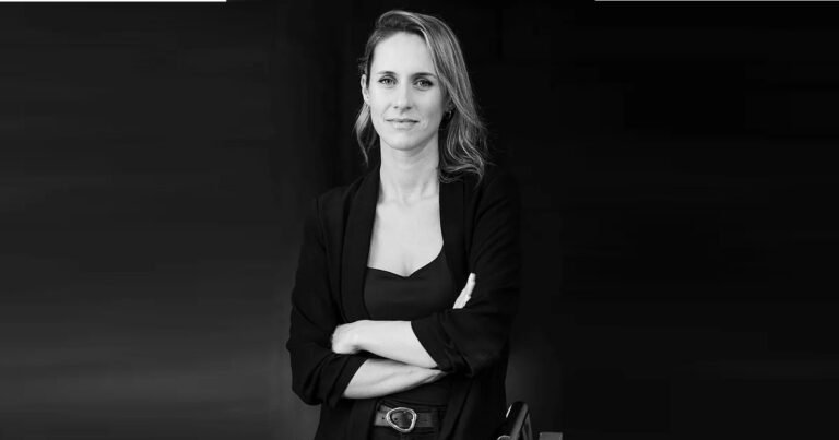 Una fiscal española descubrió que su tío fue represor en la argentina y lo cuenta en un libro