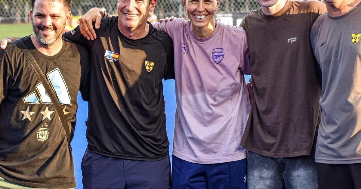 Sofía Maccari, la única mujer entrenadora de los 28 equipos del Metropolitano de hockey: "Es un ambiente muy masculino en un deporte femenino"