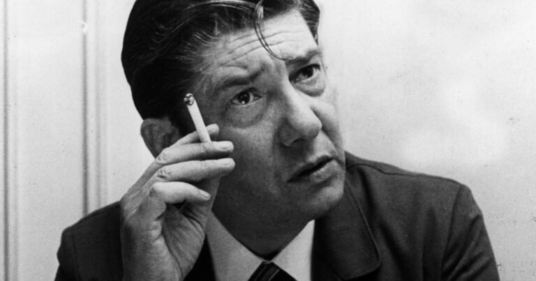 Una noche Alfredo Zitarrosa golpeó la puerta de una poeta y nació una de las canciones más tristes del Río de la Plata