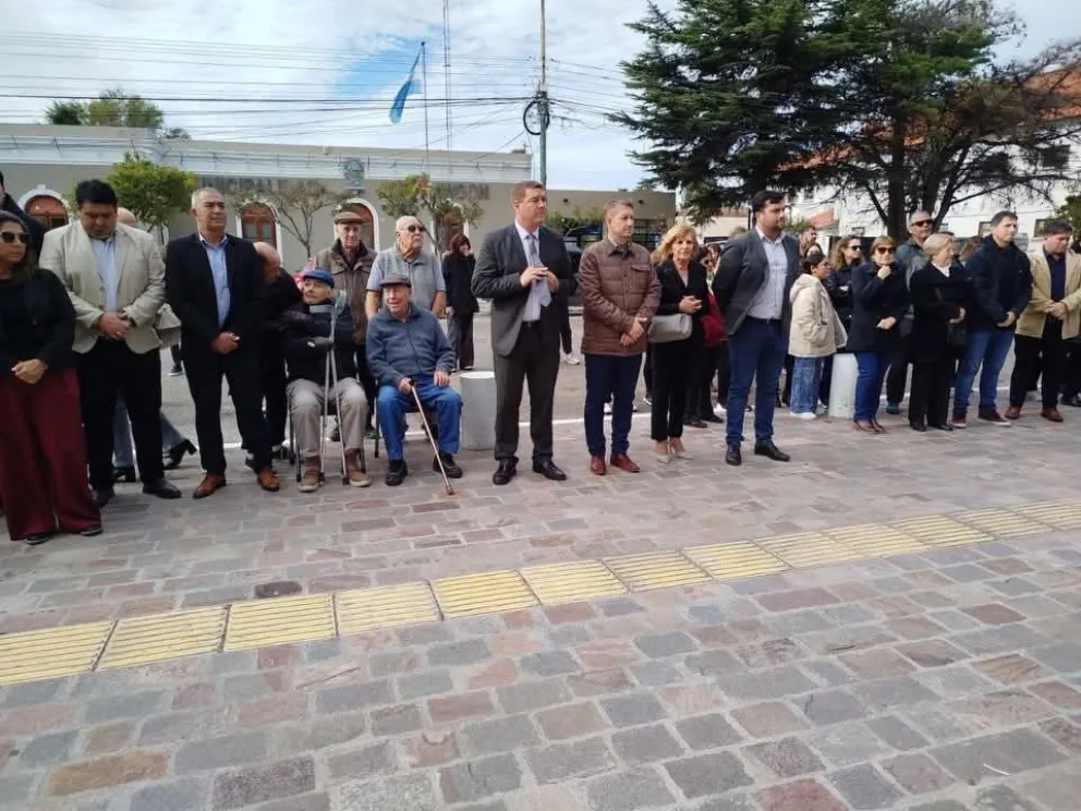 Rawson conmemoró el Día de la Memoria