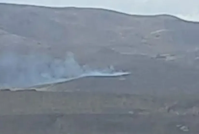 Un rayo habría provocado un incendio de pastizales cerca de Esquel