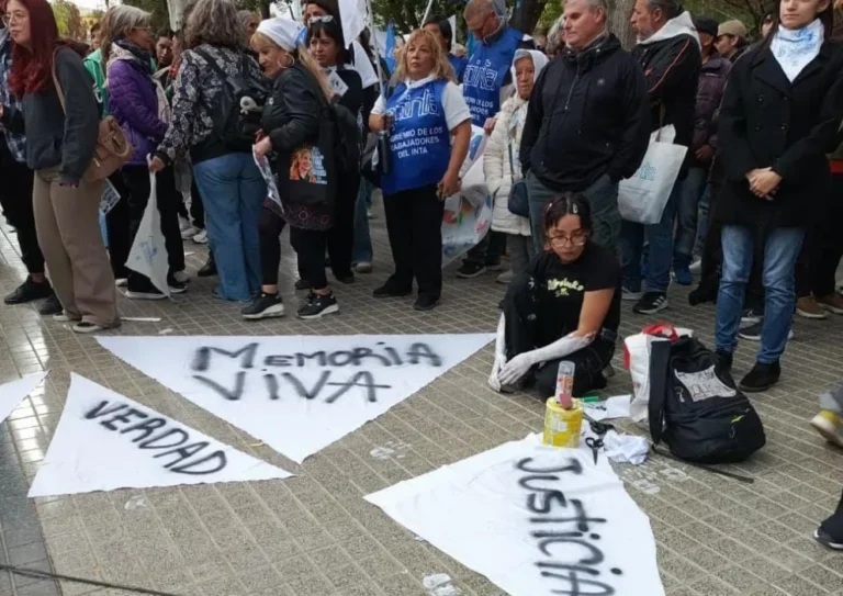 Importante marcha en Trelew a 50 años del Golpe Militar