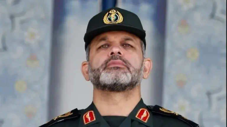 Incertidumbre sobre la posible muerte del comandante iraní Ahmad Vahidi, acusado por el atentado a la AMIA