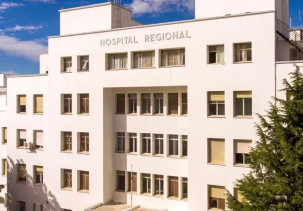 Un niño de tres años está internado en el hospital con el 50% del cuerpo quemado