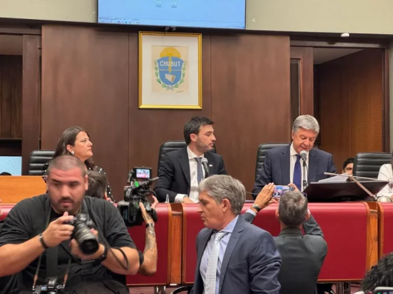 Apertura de sesiones: Torres anuncia viviendas y medidas habitacionales para Comodoro