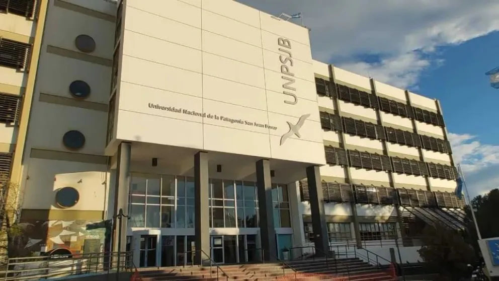 Estudiantes de la UNPSJB invitan al festival de bienvenida este viernes en Km 4