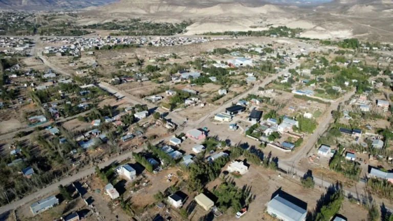 Mediante actas acuerdo con vecinos, el Municipio avanza con la reactivación de mensuras en Km 17