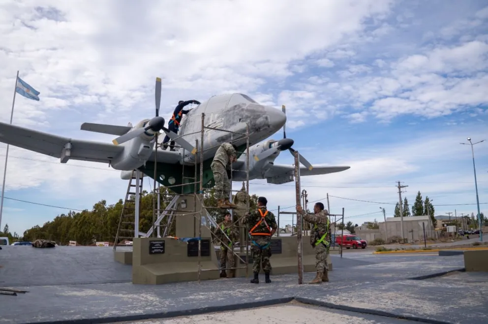 El Municipio y la Fuerza Aérea acondicionan la Plazoleta Soldado Héctor Bordón