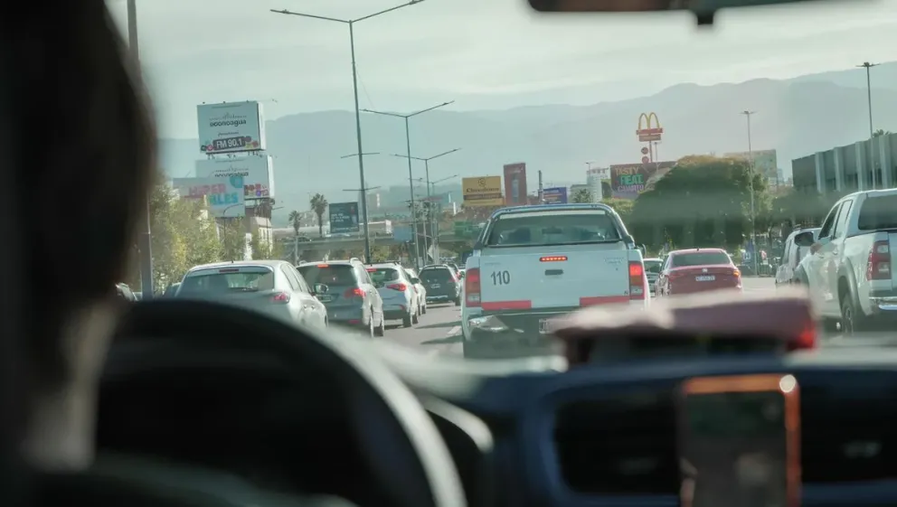 Mendoza habilita el uso de videos de conductores para multar infracciones viales