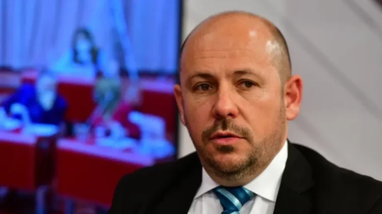 Un hombre fue detenido por atacar a Ricardo Sastre