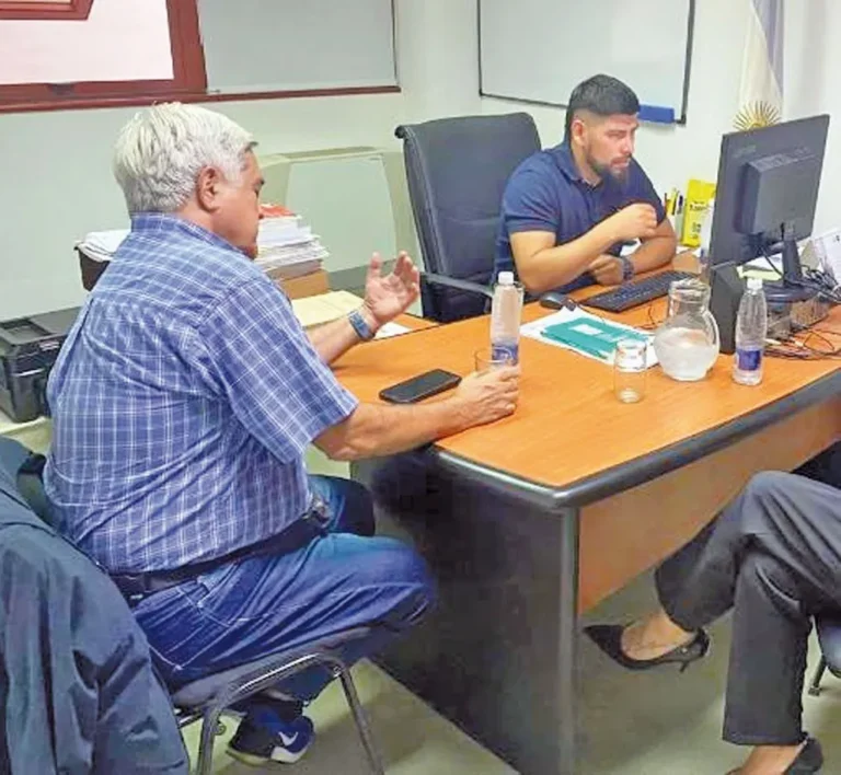 Miquelarena se presentó en la Fiscalía de Trelew y pidió que se abra una investigación por un video en redes sociales