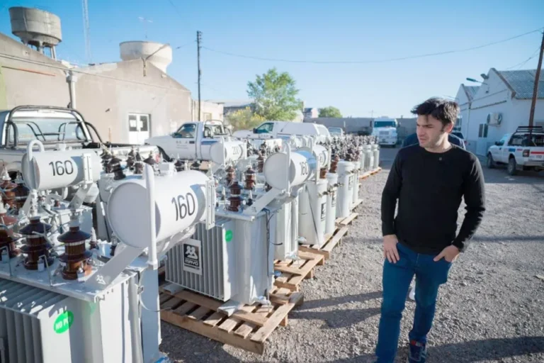 El Gobierno avanza en la instalación de la Subestación del Hospital Santa Teresita