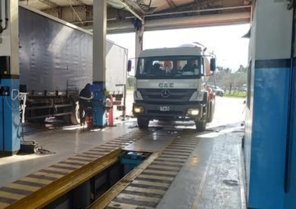 Jornadas de Revisión Técnica Obligatoria para transporte de carga y pasajeros en la Cordillera