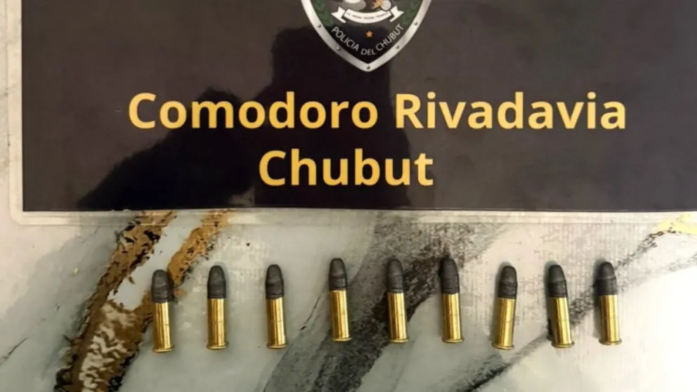 Comodoro: secuestran armas y detienen a dos sujetos tras cinco allanamientos