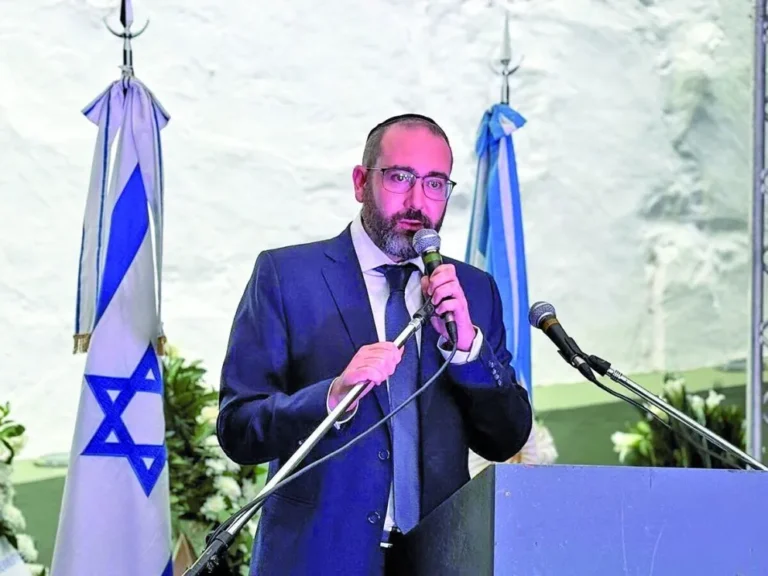 Embajador argentino en Israel: "Hay 200 varados que ruegan que los ayudemos"