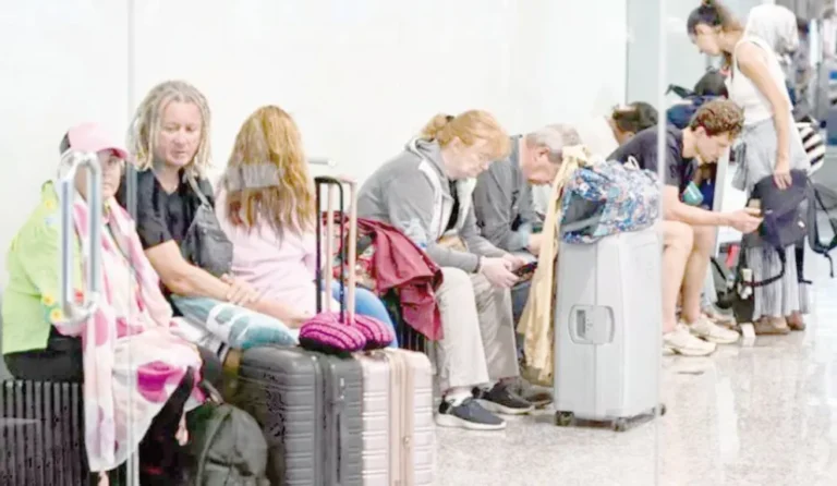 El Gobierno busca repatriar a más de 600 argentinos varados en Medio Oriente