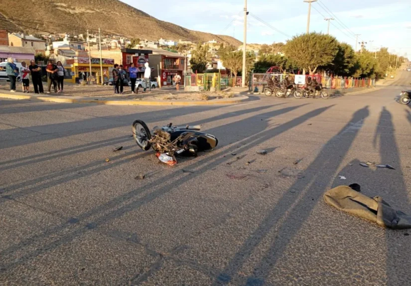 Un motociclista resultó herido tras un fuerte choque en el barrio La Floresta