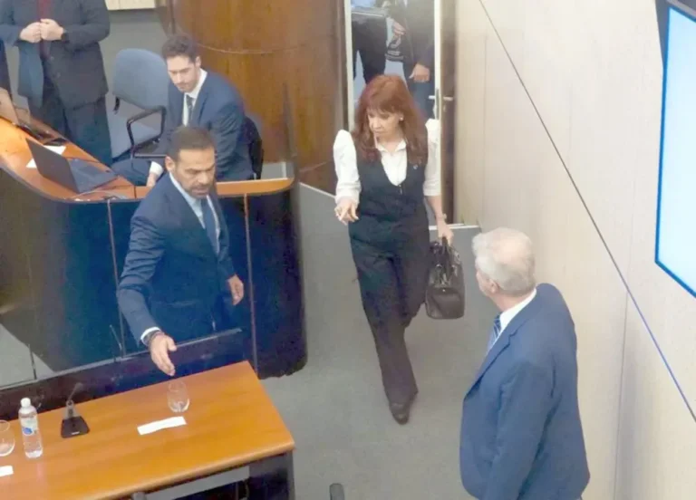 Causa “Cuadernos”: Cristina Kirchner dijo que Bonadio y Stornelli tuvieron prácticas mafiosas y criminales