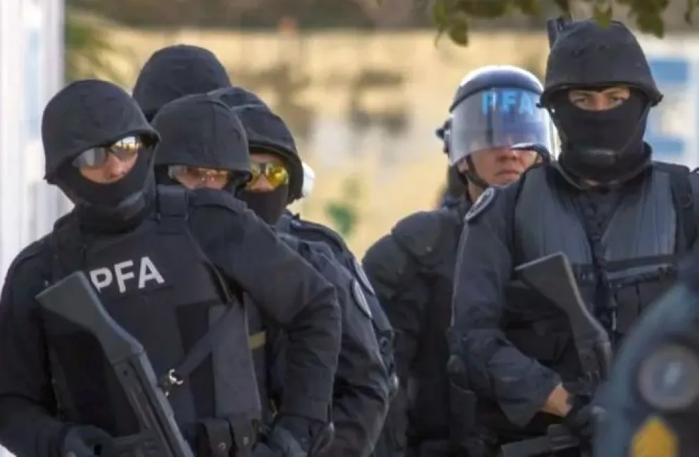 Contrabando: la Policía Federal realizó allanamiento en barrio Laprida