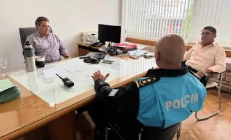 Trabajo mancomunado entre la Cooperativa y Policía