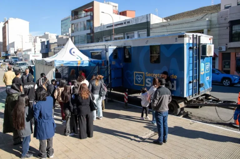 El Municipio profundiza la atención territorial con el tráiler sanitario en el centro