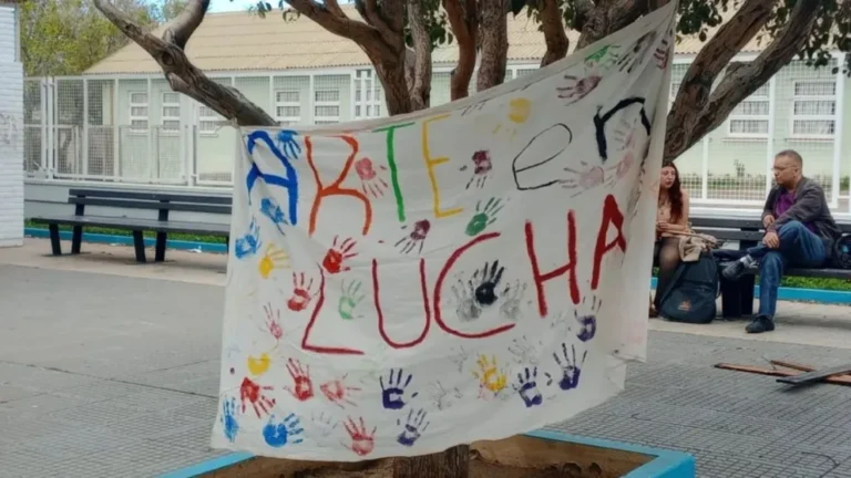 Crisis en la Educación Artística: denuncian la eliminación de Danza en escuelas secundarias