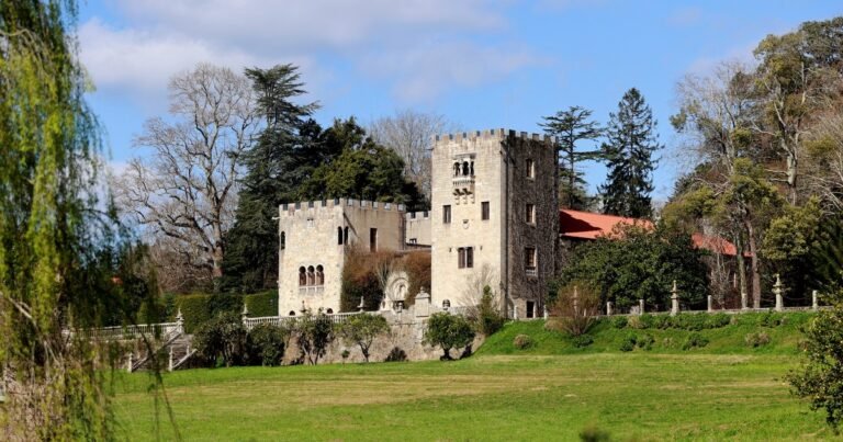 Pazo de Meirás: era de una escritora, Franco se lo apoderó y ahora la Justicia española lo restituye