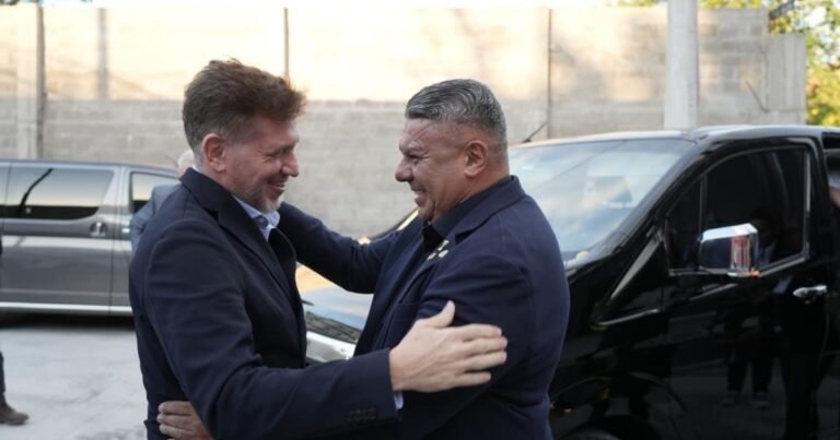 Claudio Chiqui Tapia salió al cruce del DT de España tras la cancelación de la Finalíssima: "Seamos serios"