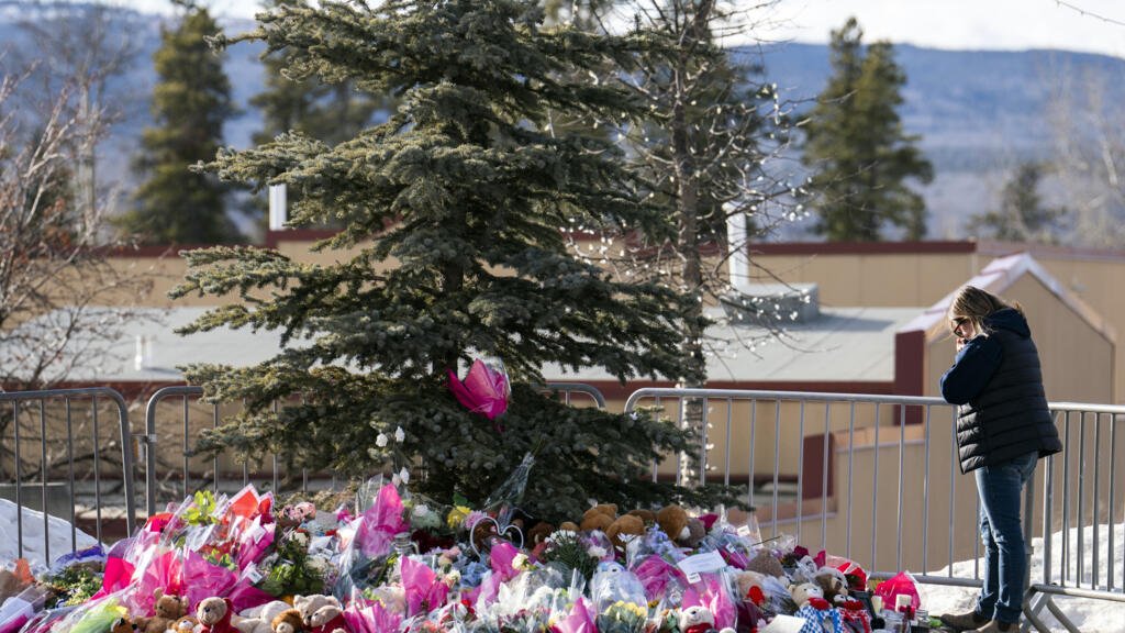 ChatGPT en la mira: OpenAI se disculpa por no haber alertado sobre la autora de un tiroteo en Canadá