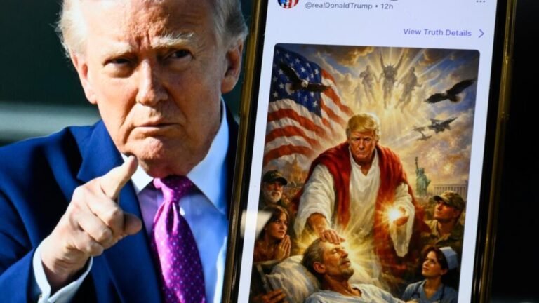Indignación en EE. UU.: Trump arremete contra el papa y publica imagen en la que se muestra como Jesucristo