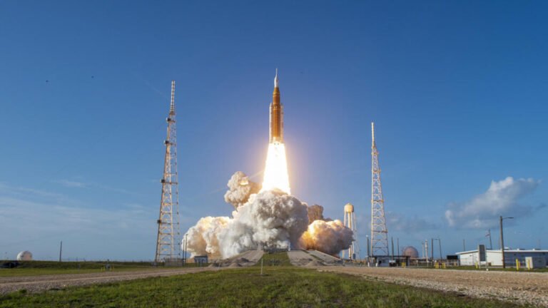 Artemis II: detalles del despegue de la primera misión lunar tripulada en medio siglo