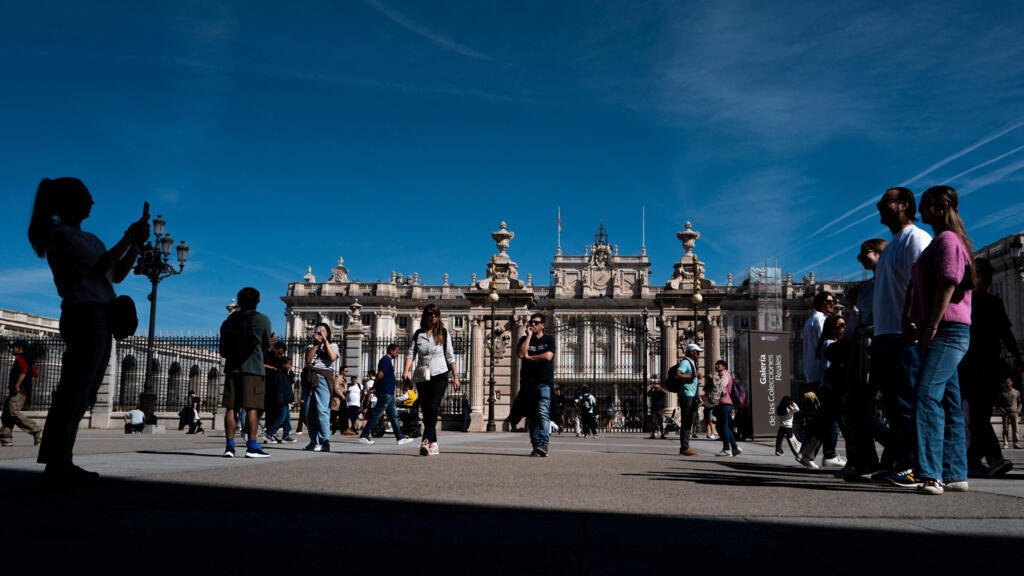 El Gobierno español aprueba la regularización masiva: ¿cómo será el proceso?