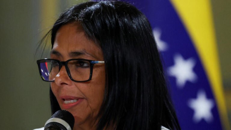 Delcy Rodríguez anuncia fin de la amnistía; aún quedan más de 470 considerados presos políticos