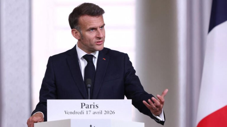 Macron anuncia una misión "neutral" para garantizar libertad de navegación en el estrecho de Ormuz