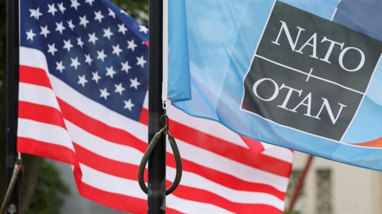 EE. UU. sopesa sacar a España de la OTAN y revisar su postura sobre Malvinas: ¿declaración política o medida posible?