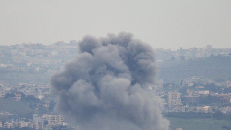 Ataques israelíes tras órdenes de evacuación en Líbano; gestiones diplomáticas de Irán en Omán