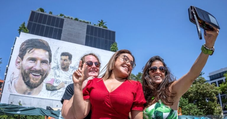 Miami está pensando en otra cosa: de la fiesta del orgullo a la ruta de Messi, así vive la ciudad a 50 días del comienzo del Mundial