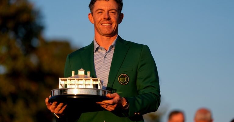 Rory McIlroy, de campeón a leyenda en el Masters de Augusta de golf: ganó la chaqueta verde por segunda vez consecutiva